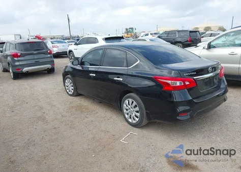 2017 Nissan Sentra S z USA, uszkodzony, nr VIN 3N1AB7AP7HY372040